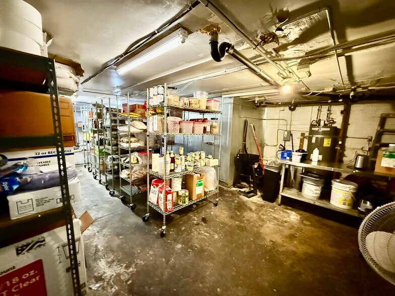 More Photos Of 1101-1127 Polk St, San Francisco Apartments For Lease