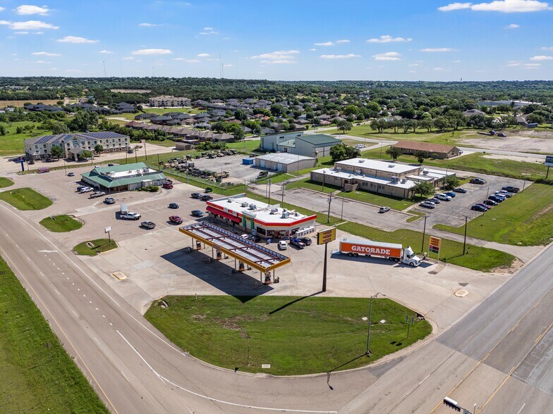 More Photos Of 101 Highway 36 Bypass Loop, Gatesville Convenience Store For Lease