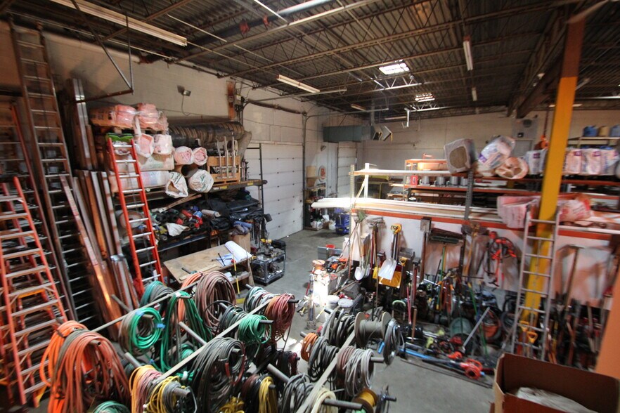 More Photos Of 3 Washington St, North Reading Warehouse For Sale