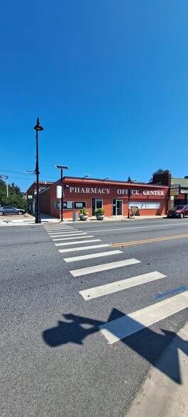 Primary Photo Of 6140-6144 Roosevelt Rd, Oak Park Medical For Lease