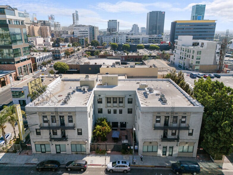 More Photos Of 1550 Wilcox Ave, Los Angeles Hotel For Sale