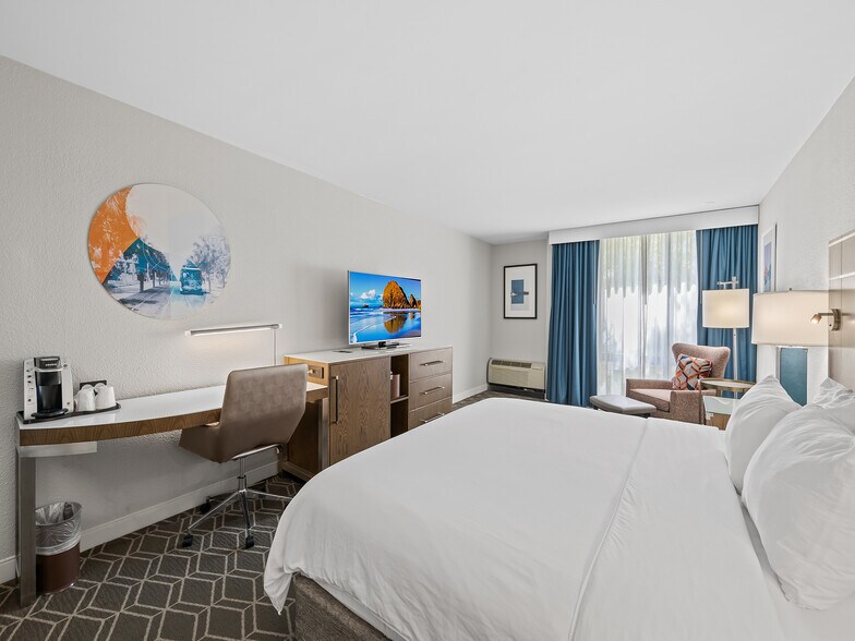 More Photos Of 14670 Duval Rd, Jacksonville Hotel For Sale