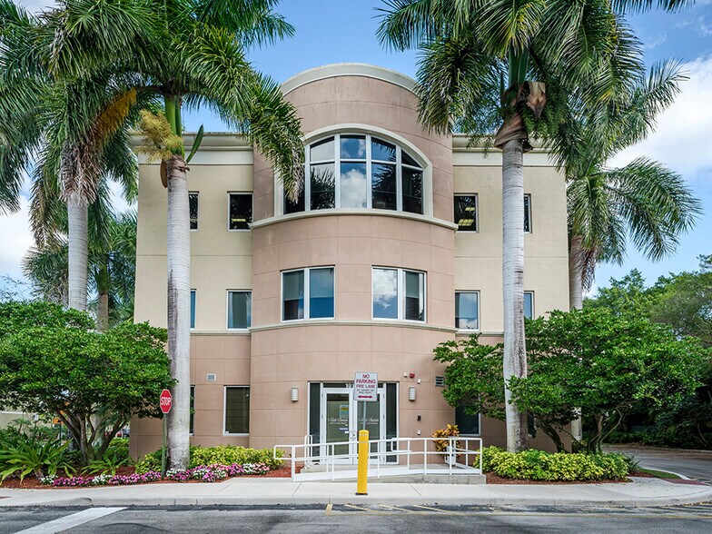 More Photos Of 10167 W Sunrise Blvd, Plantation Office Residential For Sale