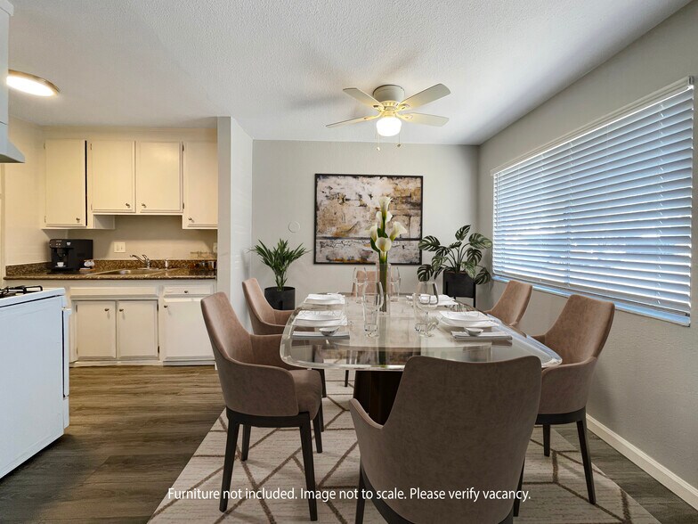 More Photos Of 150 Gateway Ct, Stockton Apartments For Sale