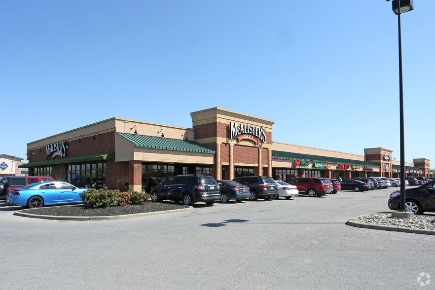 Primary Photo Of 1305 Veterans Pky, Clarksville Storefront For Lease