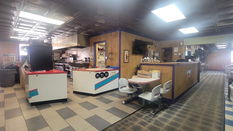 More Photos Of 3156 State St, Caledonia Bowling Alley For Sale