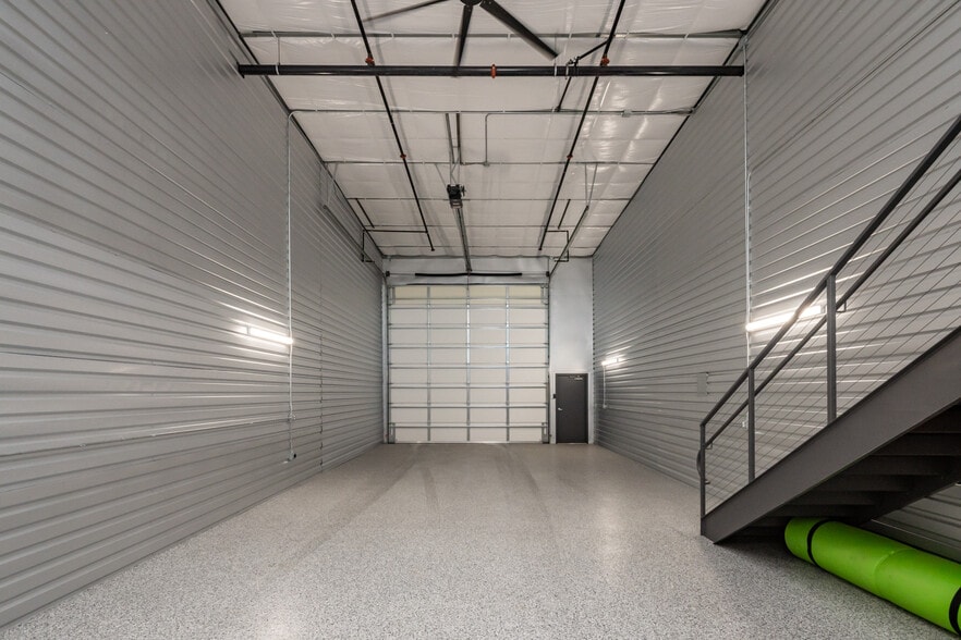 More Photos Of 3204 Sweetwater Ave, Lake Havasu City Self Storage For Sale
