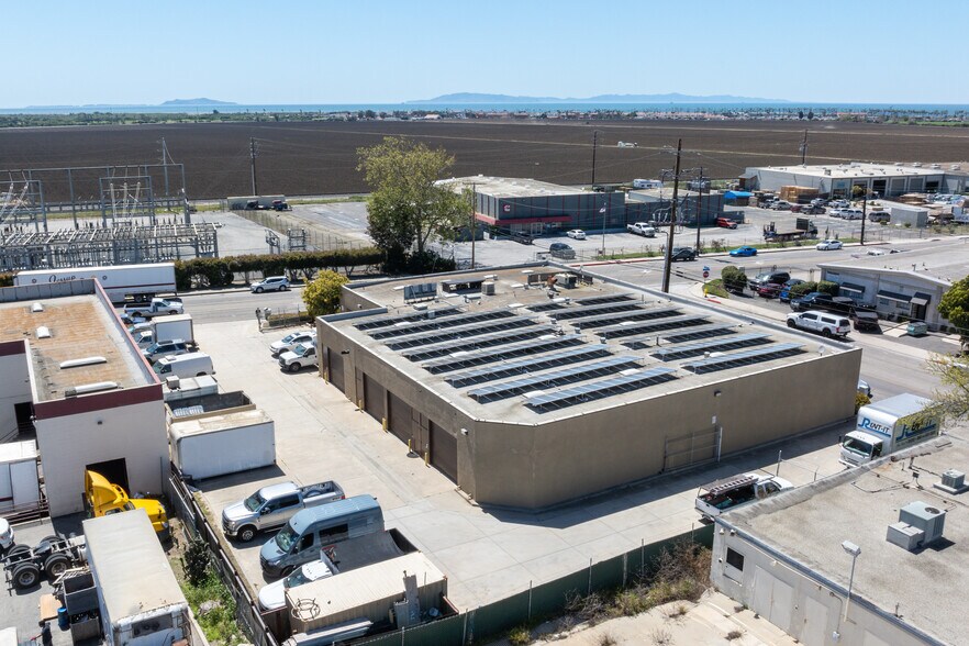 More Photos Of 1792 Callens Rd, Ventura Distribution For Lease