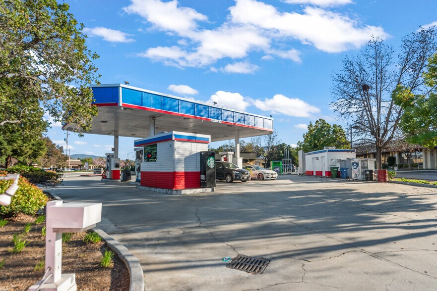 More Photos Of 12015 Saratoga-Sunnyvale, Saratoga Service Station For Sale