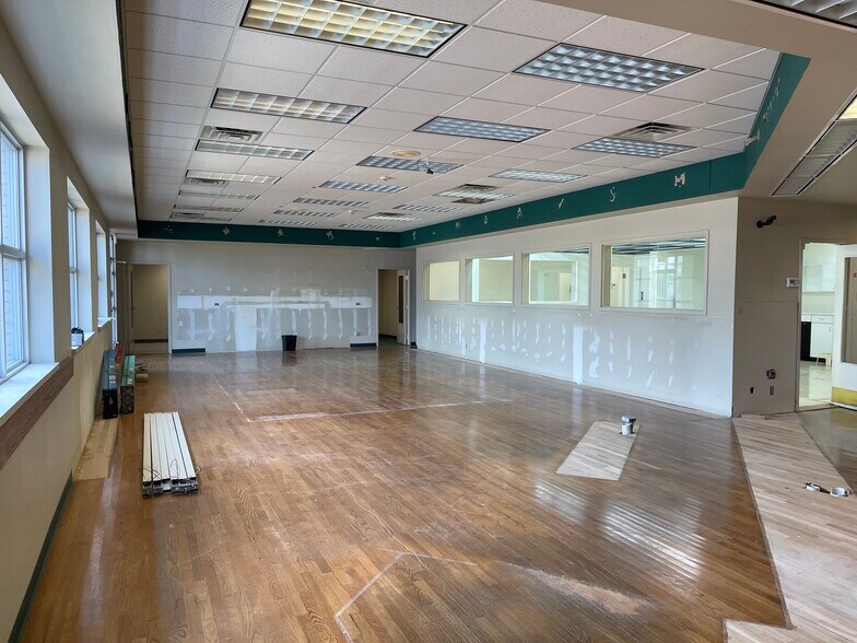 More Photos Of 4300 Grand Ave, Fort Smith Medical For Lease