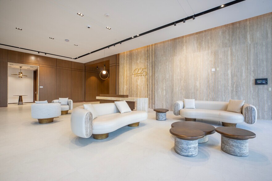 More Photos Of 4225 Ponce de Leon Blvd, Coral Gables Office Residential For Lease