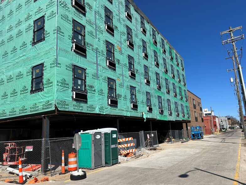 More Photos Of 137 Pine St, Traverse City Apartments For Sale
