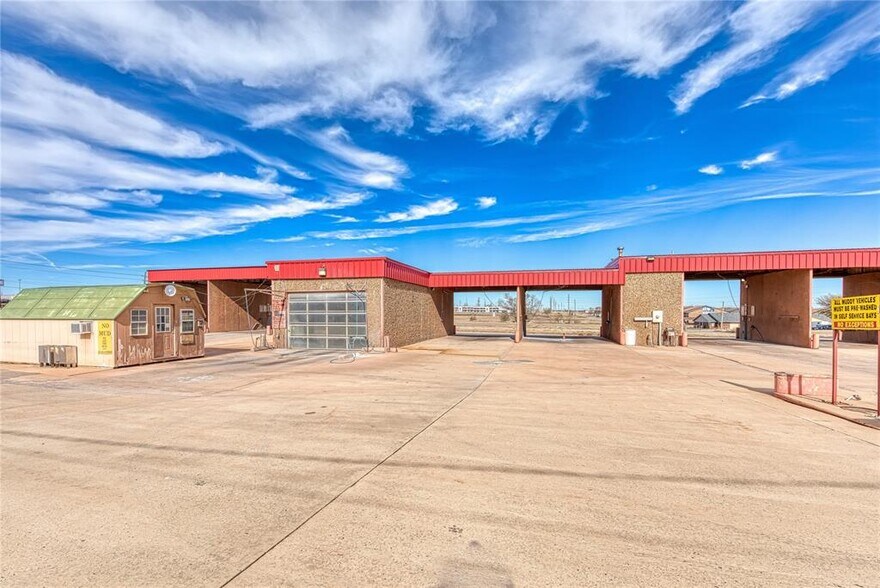 More Photos Of 120 Sooner rd, Elk City Carwash For Sale
