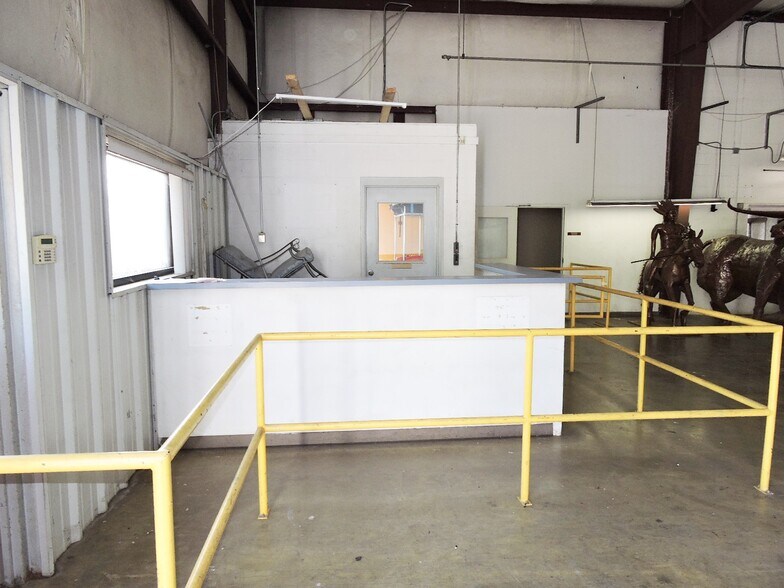 More Photos Of 1170 US Highway 45, Henderson Light Manufacturing For Lease