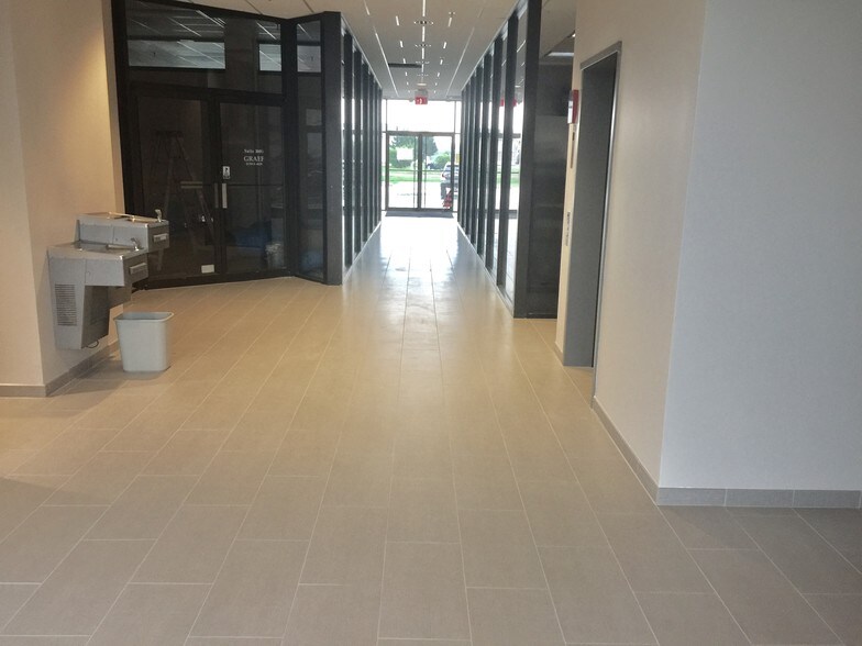 More Photos Of 1300 Greenbrook Blvd, Hanover Park Office For Sale