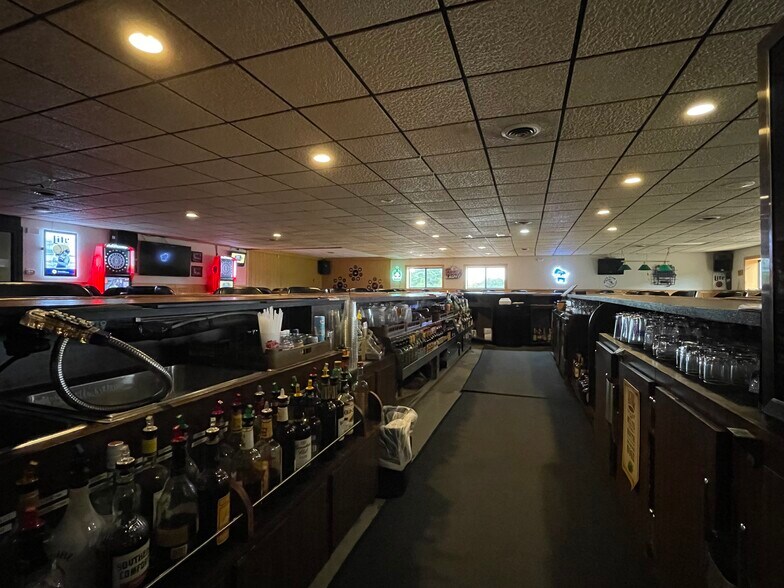 More Photos Of 8085 Highway 51, Minocqua Sports And Entertainment For Sale