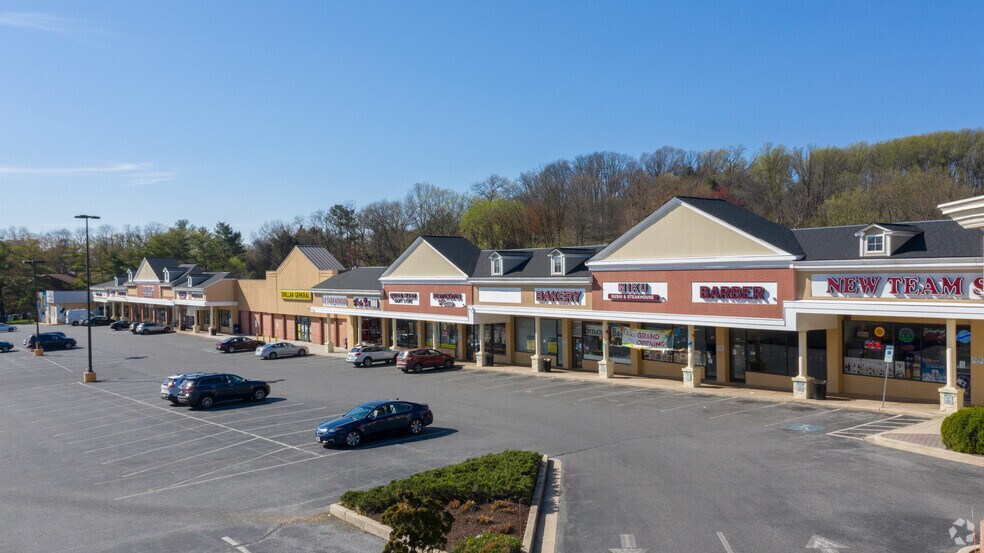 More Photos Of 532 Cranbrook Rd, Cockeysville Storefront For Lease