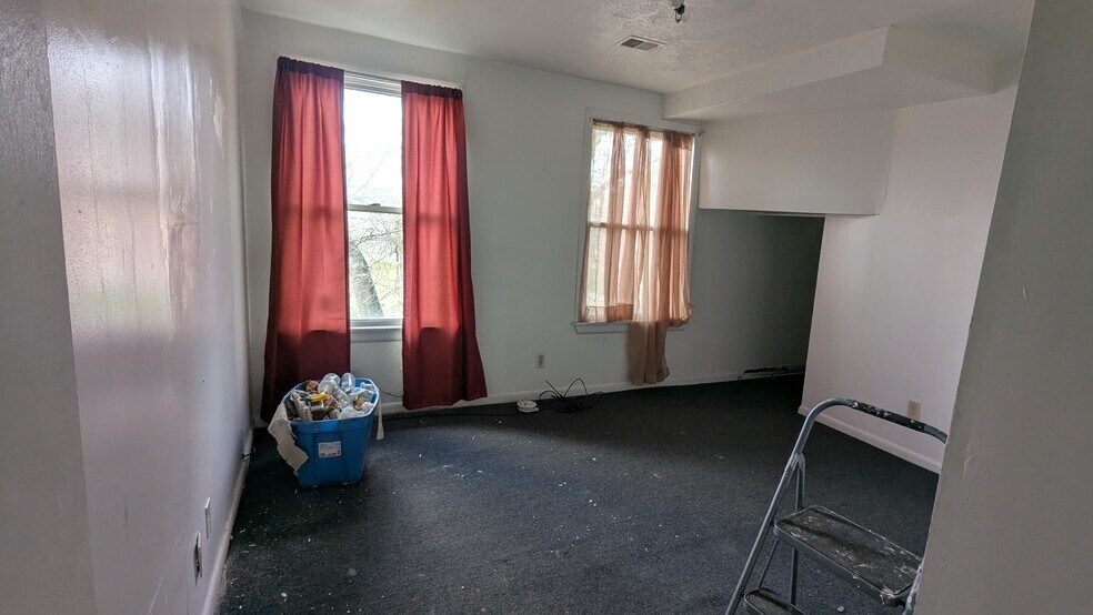More Photos Of 315 Lowell St, Pittsburgh Apartments For Sale