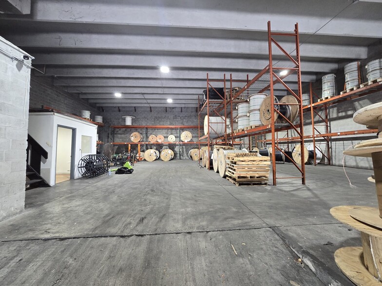More Photos Of 4630 NW 74th Ave, Miami Warehouse For Lease