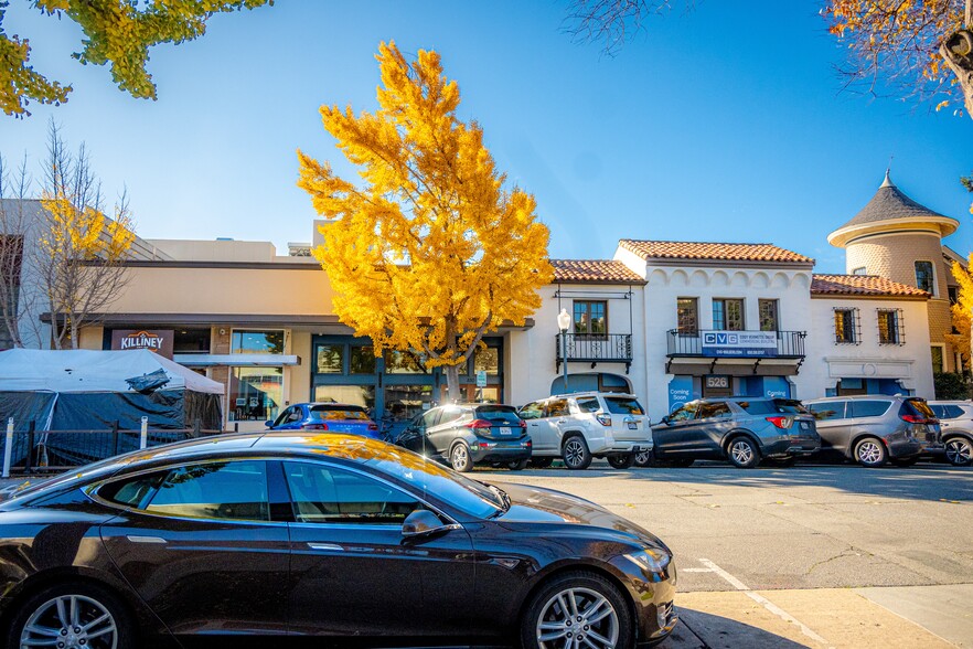 Primary Photo Of 550-552 Waverley St, Palo Alto Restaurant For Lease