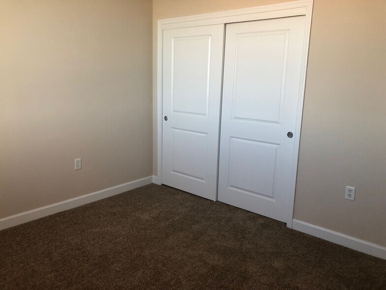 More Photos Of 8060 13th St, Silver Spring Apartments For Lease