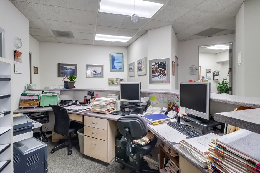 More Photos Of 2333 Camino del Rio S, San Diego Office For Sale