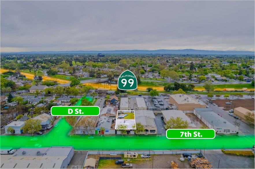 More Photos Of 413 7th St, Modesto Storefront For Sale