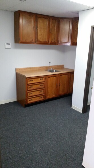 More Photos Of 11626-11632 Goldring Rd, Arcadia Warehouse For Lease