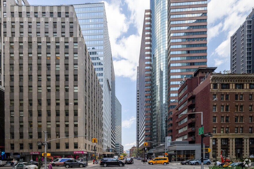 More Photos Of 125 Maiden Ln, New York Medical For Sale
