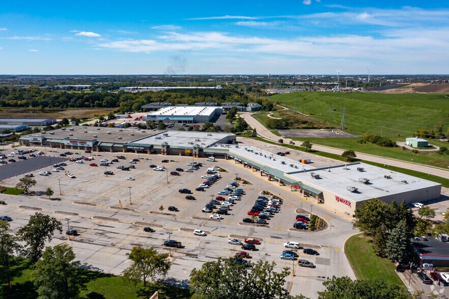 More Photos Of 2308-2406 S Green Bay Rd, Racine General Retail For Lease