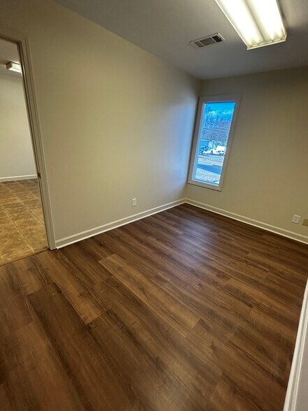 More Photos Of 2367 Rockaway Industrial Blvd, Conyers Industrial For Lease