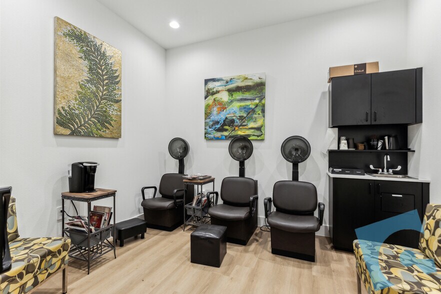 More Photos Of 8831 Davis Blvd, Keller Freestanding For Sale