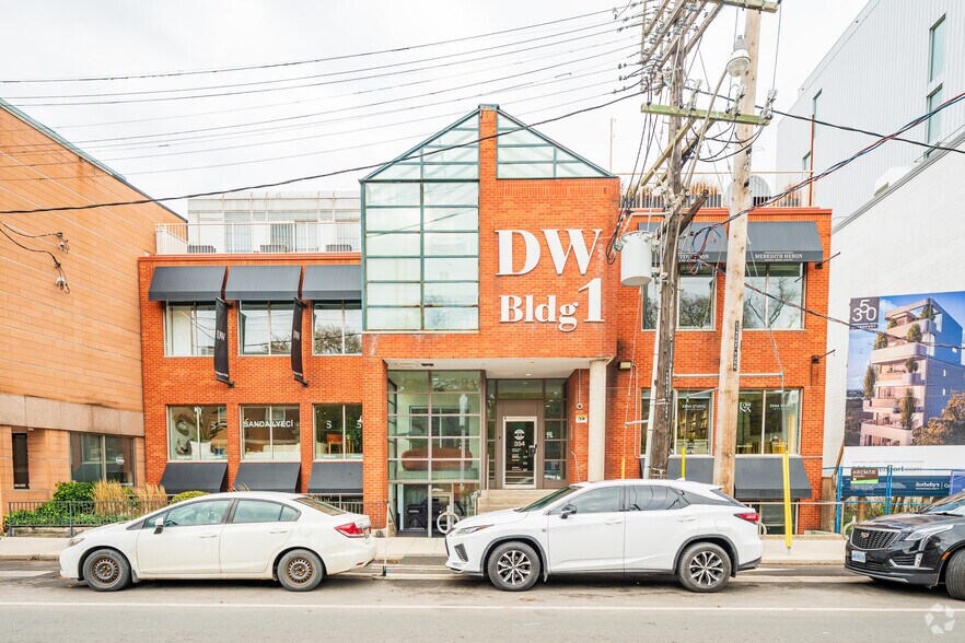 More Photos Of 354 Davenport Rd, Toronto Freestanding For Lease