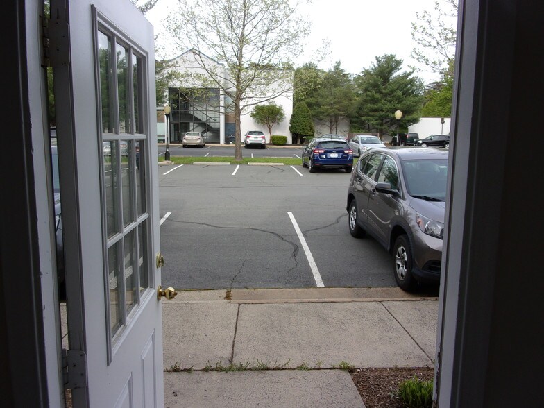 More Photos Of 45571-45595 Shepard Dr, Sterling Medical For Lease