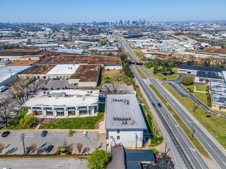 More Photos Of 602 Hill Ave, Nashville Medical For Sale