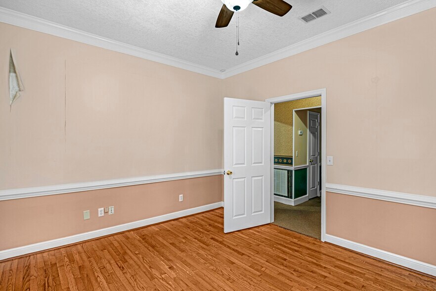 More Photos Of 938 Elma G Miles Pkwy, Hinesville Office For Sale