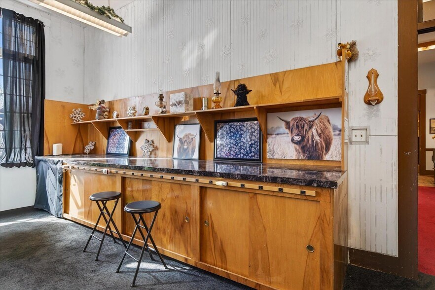 More Photos Of 66 Duttonsville School dr, Cavendish Specialty For Sale