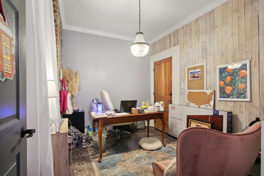 More Photos Of 1104 Music St, New Orleans Hotel For Sale