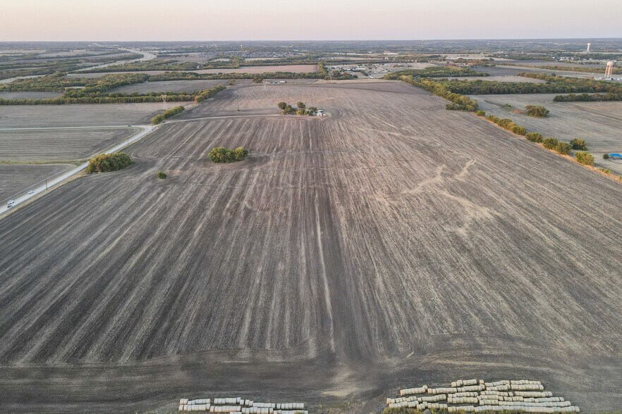 More Photos Of 453 County Road 371, Anna Land For Sale