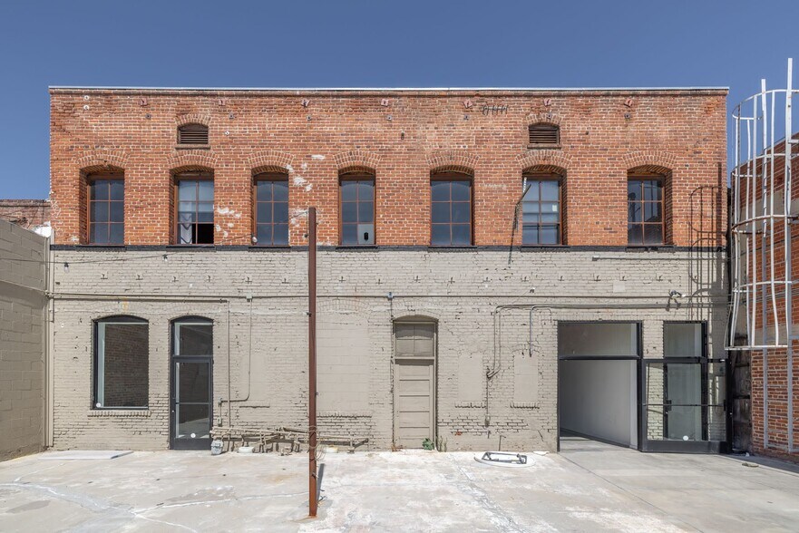 Primary Photo Of 629 N Western Ave, Los Angeles Office For Lease