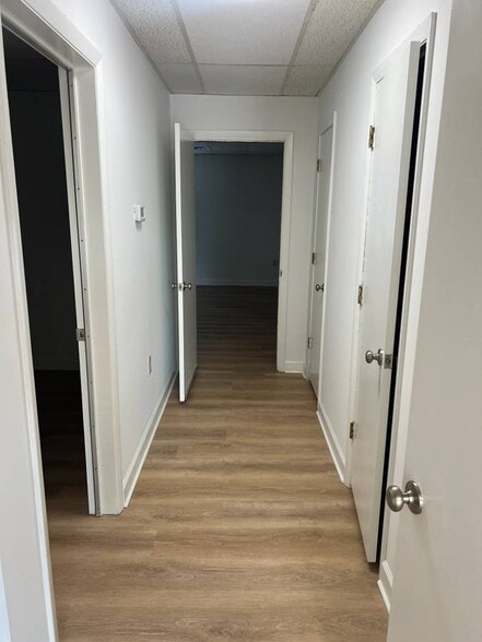 More Photos Of 4696-4698 Honeygrove Rd, Virginia Beach Daycare Center For Lease