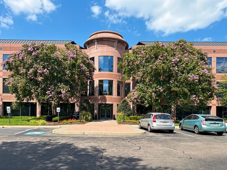 More Photos Of 4870 Sadler Rd, Glen Allen Coworking Space