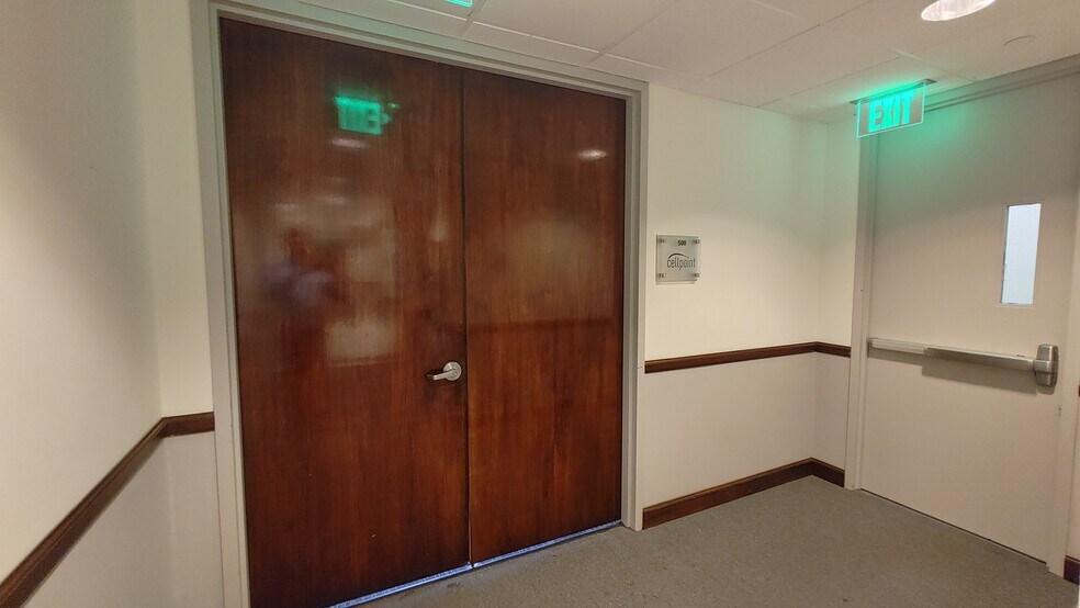 More Photos Of 210 N University Dr, Coral Springs Office For Lease