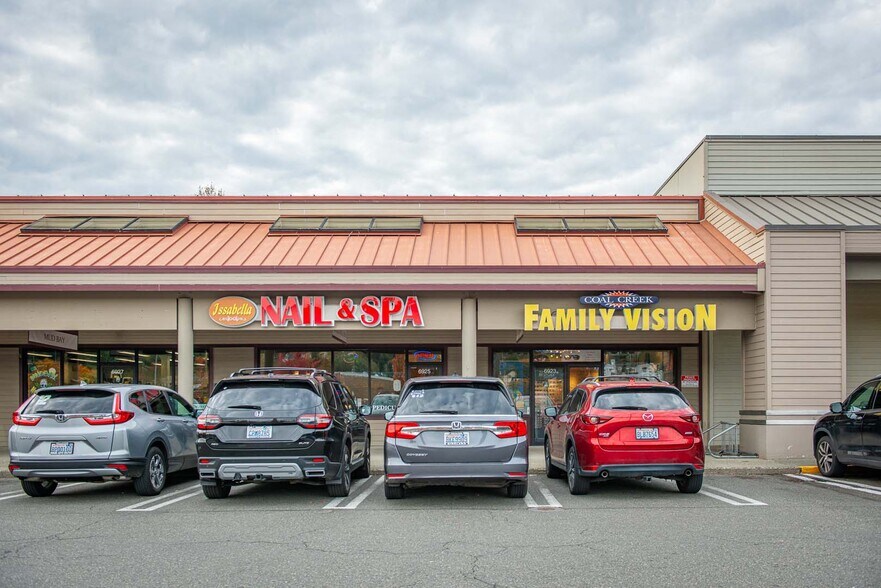 More Photos Of 6917-6979 Coal Creek Pky SE, Newcastle General Retail For Lease