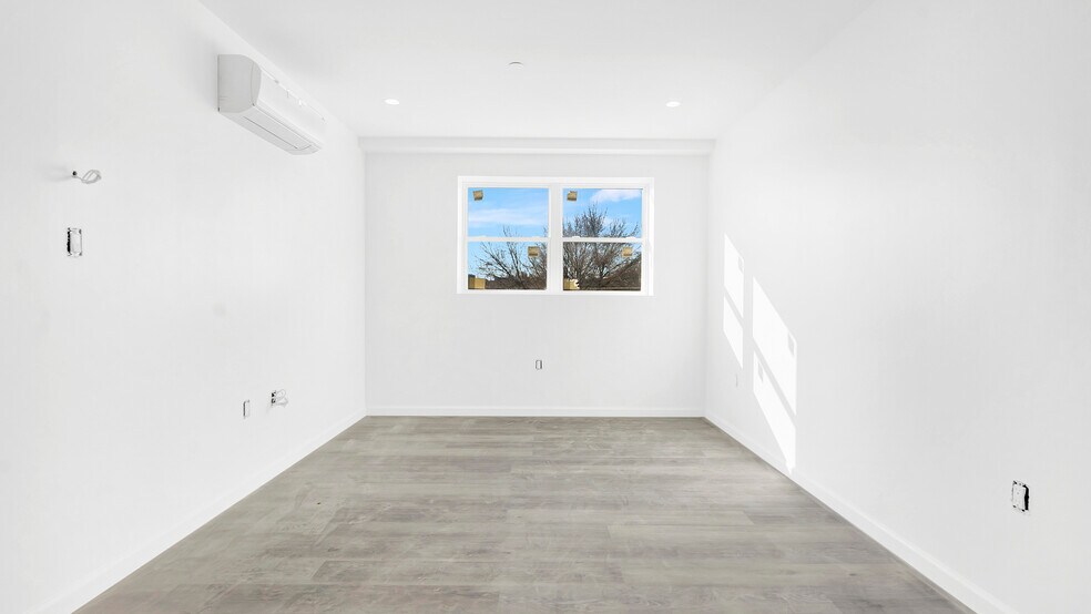 More Photos Of 12924 Merrick Blvd, Jamaica Apartments For Sale