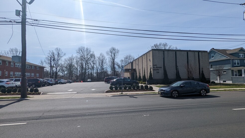 More Photos Of 236 E Westfield Ave, Roselle Park Medical For Lease