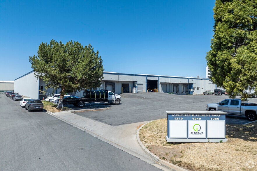 More Photos Of 1280 Icehouse Ave, Sparks Warehouse For Lease