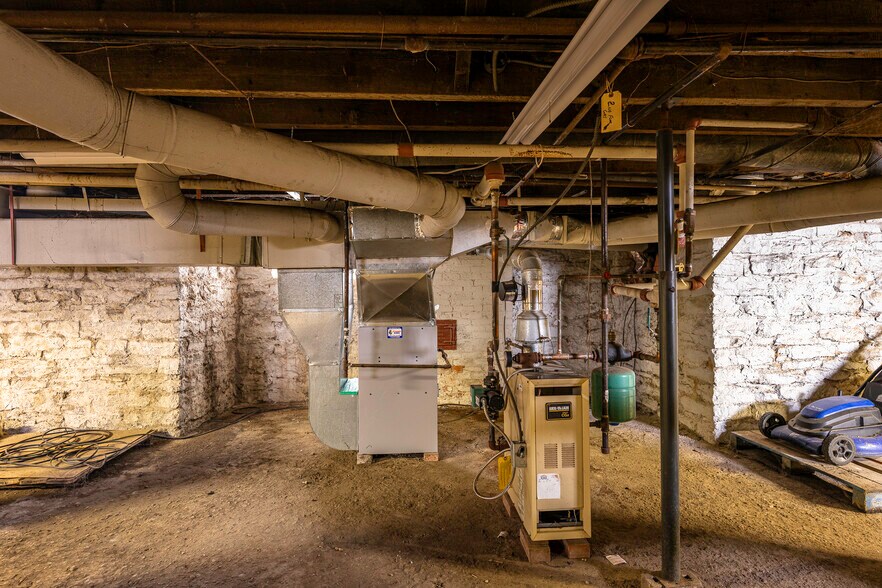 More Photos Of 174 Mariner St, Buffalo Multifamily For Sale