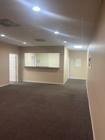 More Photos Of 2050 Cowan Hwy, Winchester Medical For Lease