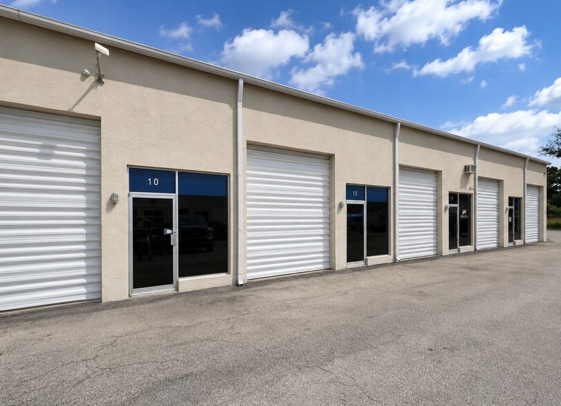 Primary Photo Of 8254 Bama Ln, West Palm Beach Warehouse For Lease